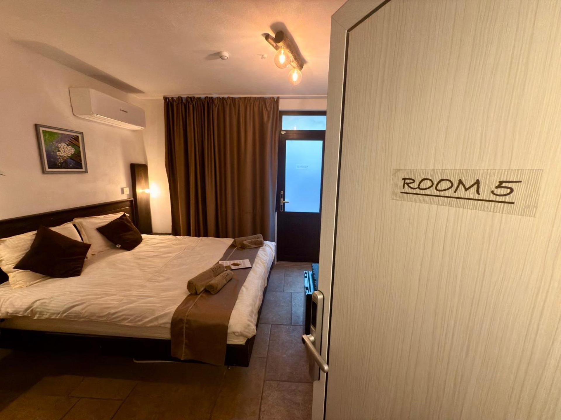 Arthotel Oscar II ソゾポル エクステリア 写真